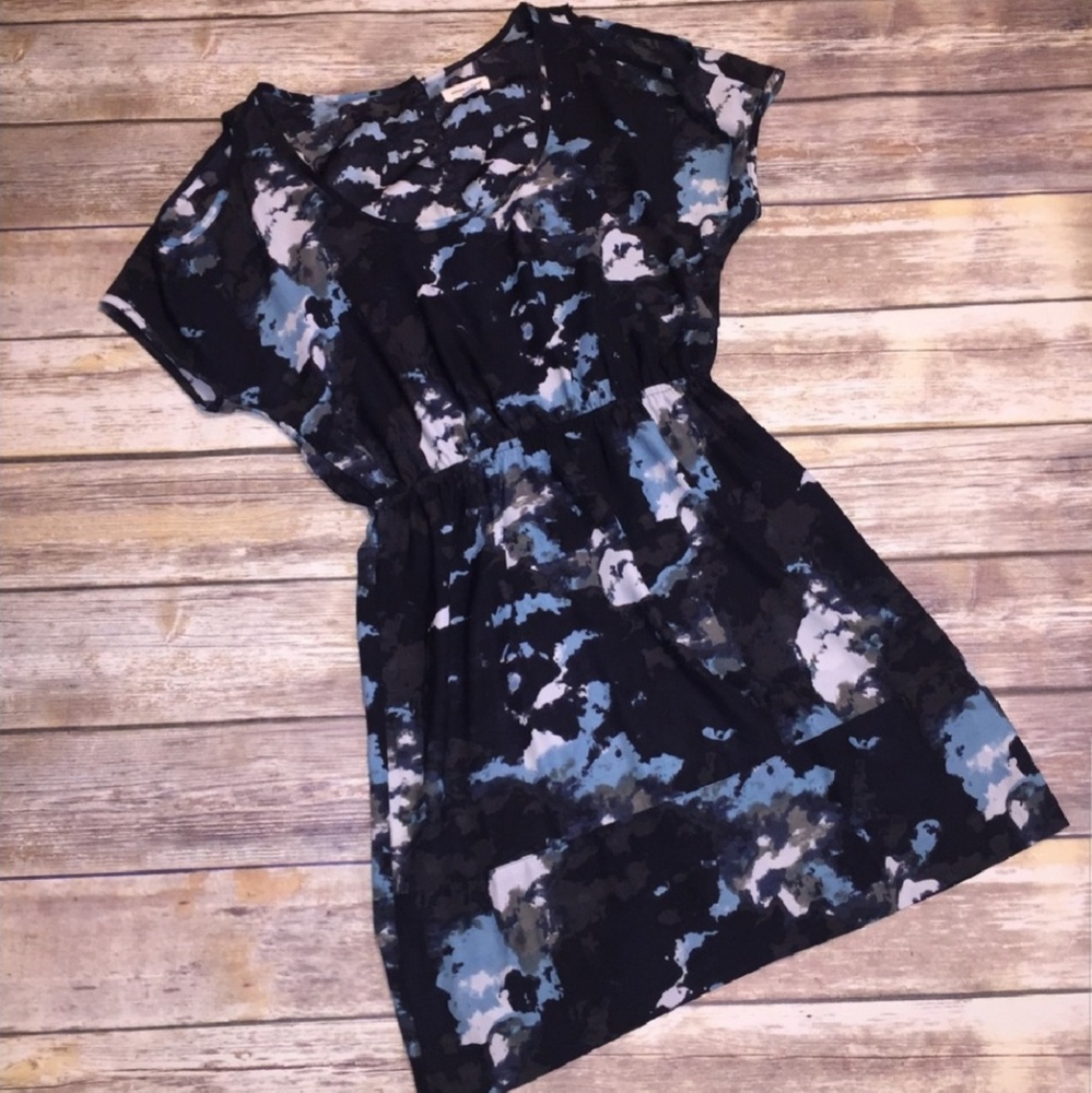 Urban Outfitters Silence+Noise Cold Shoulder Dress